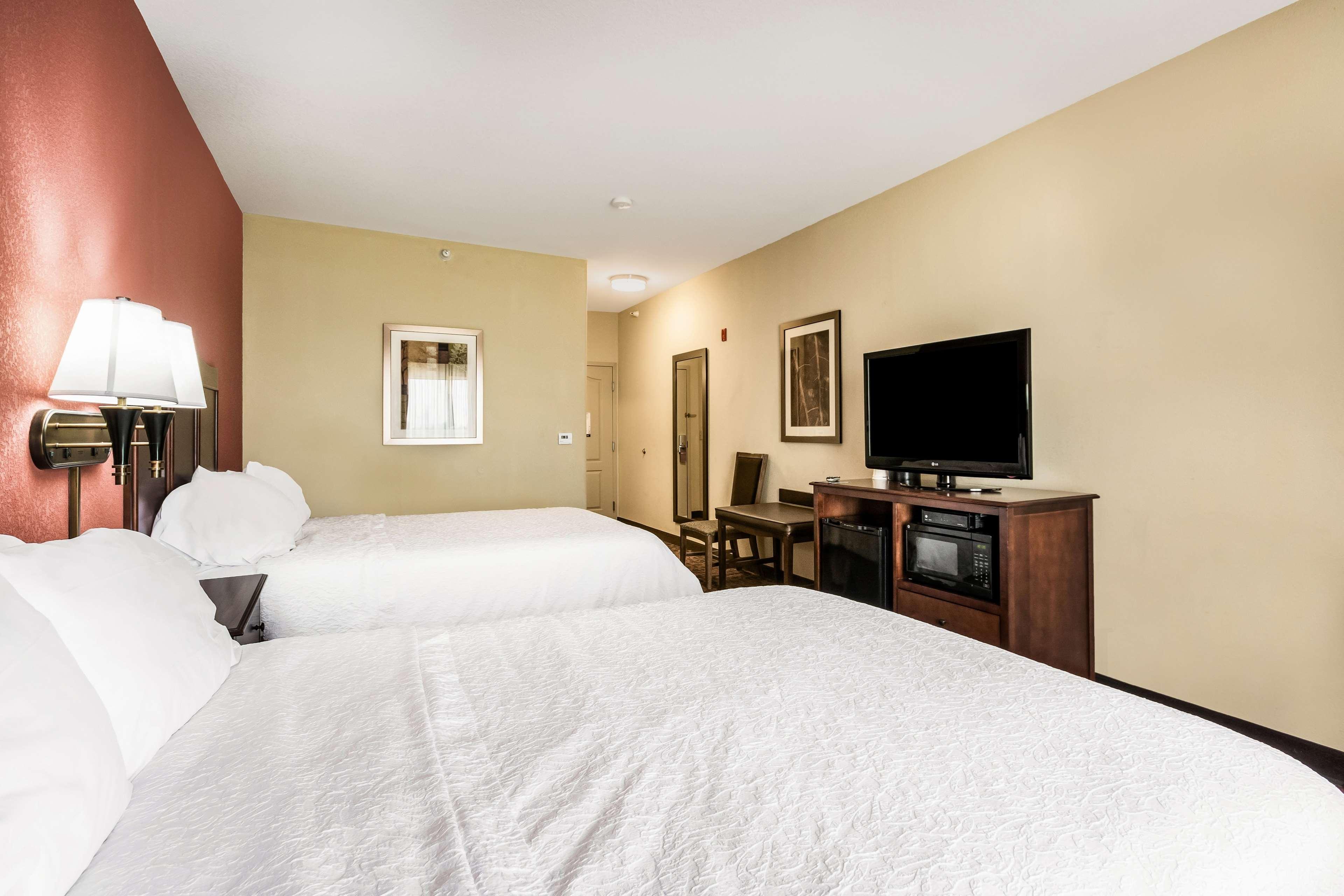 Hampton Inn Derby-Wichita Southeast Экстерьер фото