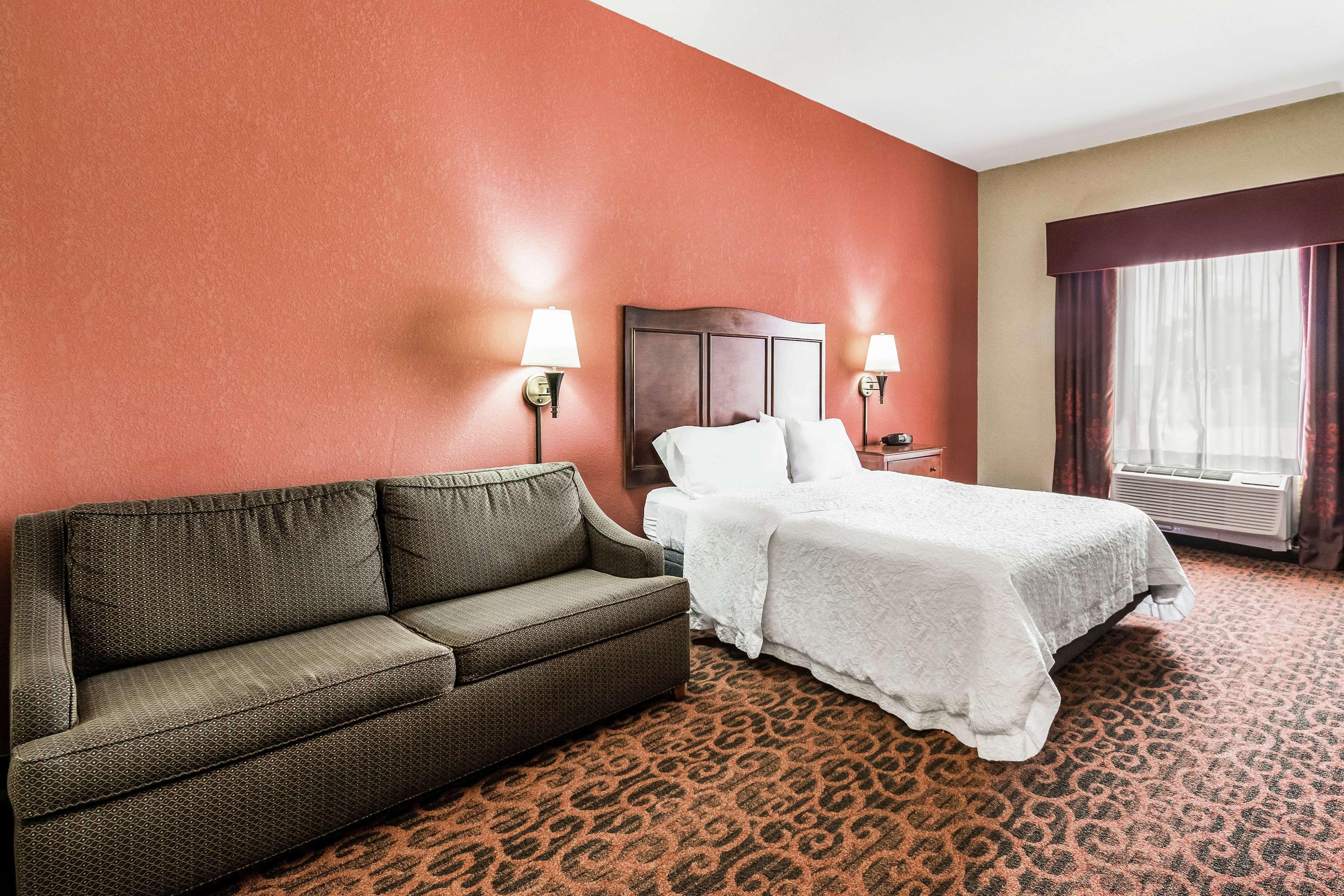 Hampton Inn Derby-Wichita Southeast Экстерьер фото