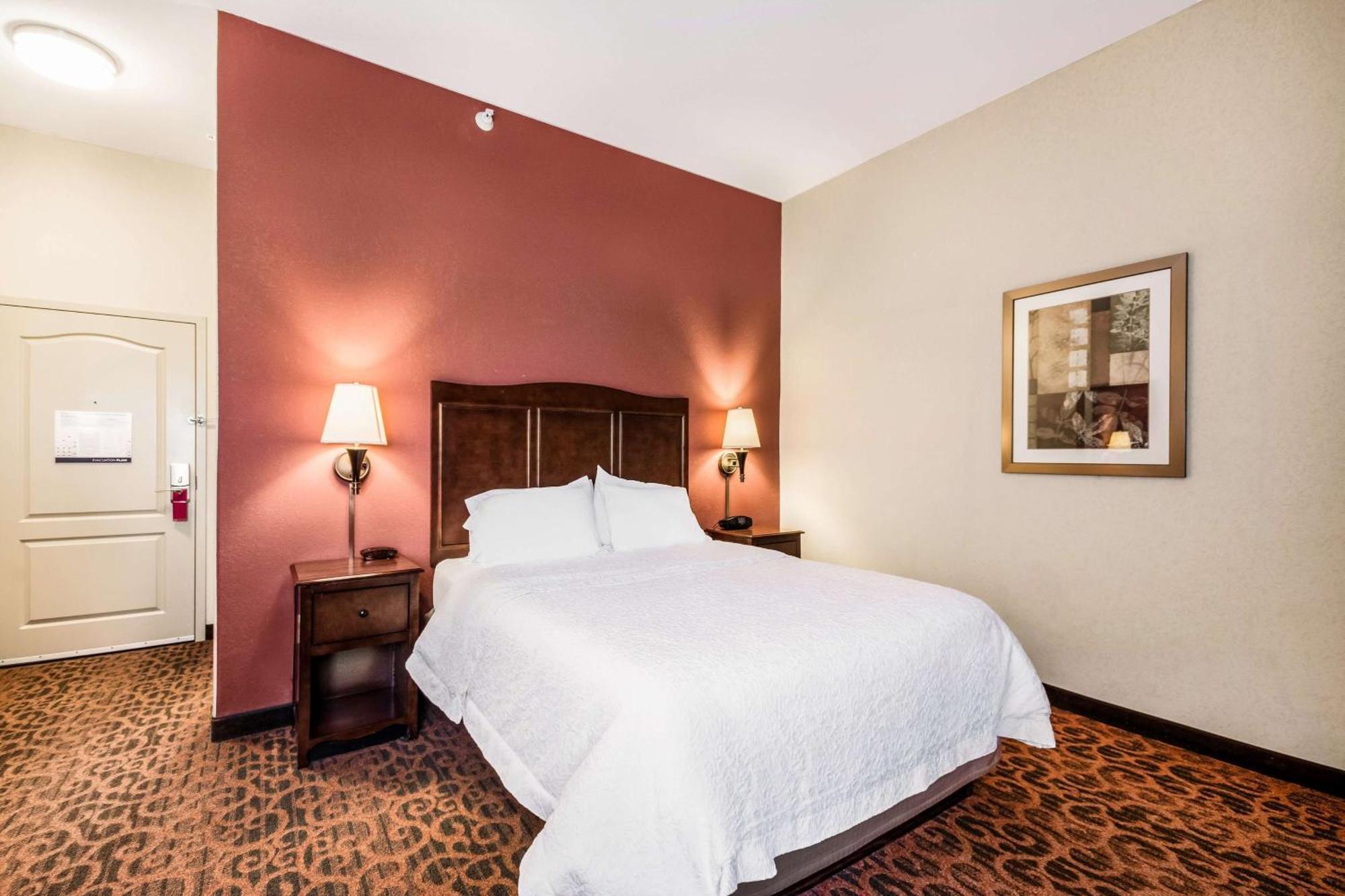 Hampton Inn Derby-Wichita Southeast Экстерьер фото